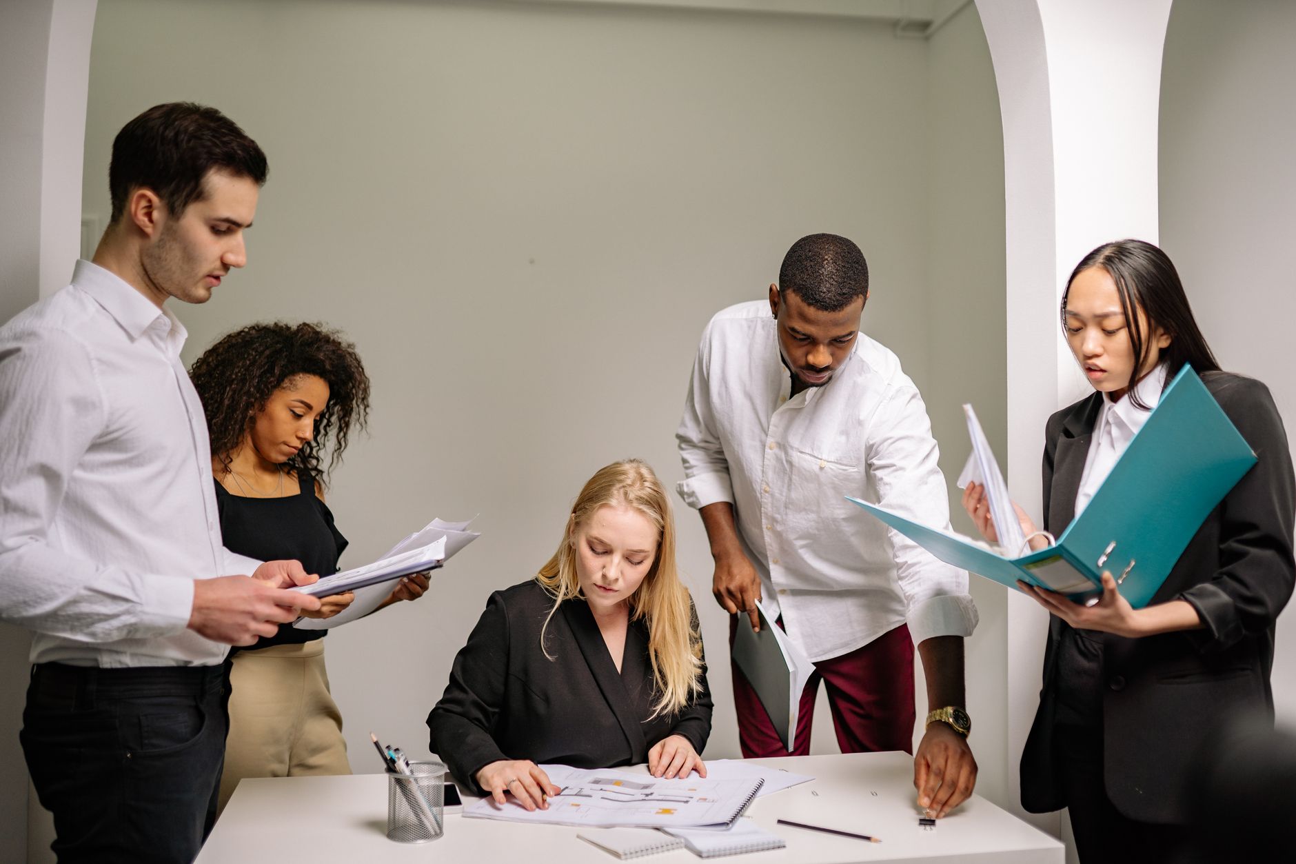 Assessment discussion at a table